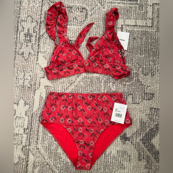 Xirena swim size small - Picture 3 of 3